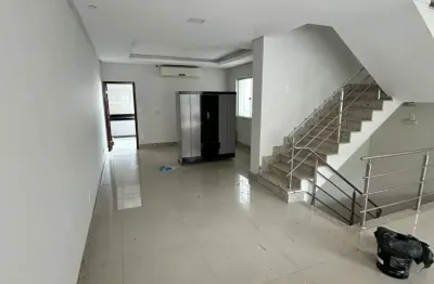 Casa com 3 quartos para alugar no Santo Agostinho, Governador Valadares 