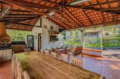 Chácara à venda, 6 quartos, 3 suítes, condomínio boa vista - uberlândia/mg