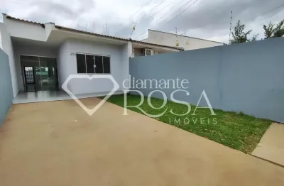Venda casa no parque são pedro, com espaço no fundo