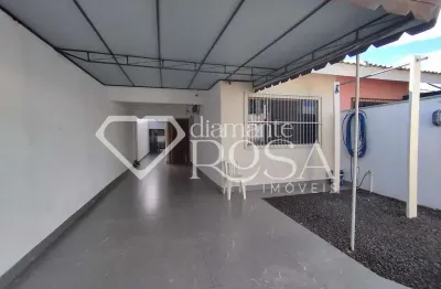 Casa com 2 quartos à venda na Rua Aurélio Quáglia, Jardim Monte Rei, Maringá