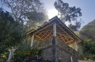 Linda casa em condomínio de alto padrão na praia das toninhas em ubatuba