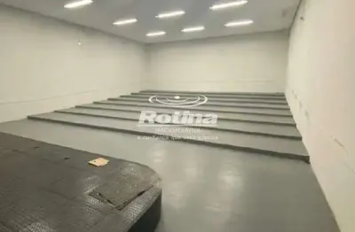 Prédio inteiro para alugar, osvaldo rezende - uberlândia/mg - rotina imobiliária