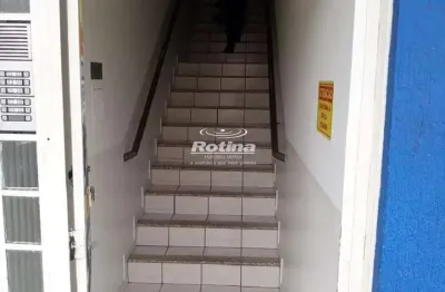 Sala para alugar, martins - uberlândia/mg - rotina imobiliária