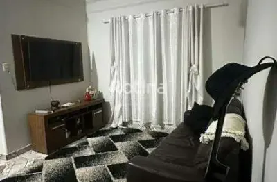 Casa para alugar, 3 quartos, santa rosa - uberlândia/mg - rotina imobiliária