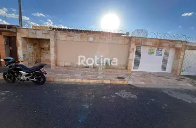 Casa para alugar, 4 quartos, santa mônica - uberlândia/mg - rotina imobiliária