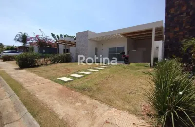Casa condomínio fechado para alugar, 3 quartos, laranjeiras - uberlândia/mg - rotina imobiliária