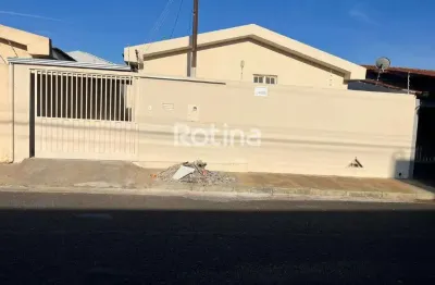 Casa para alugar, 3 quartos, segismundo pereira - uberlândia/mg - rotina imobiliária