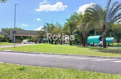 Casa Condomínio Fechado para alugar, 3 quartos, Jardim Genova - Uberlândia/MG - Rotina Imobiliária