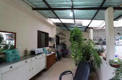 Casa com 2 quartos à venda na Estrada Covanca da Conceição, Mutuá, São Gonçalo, 100 m2 por R$ 200.000