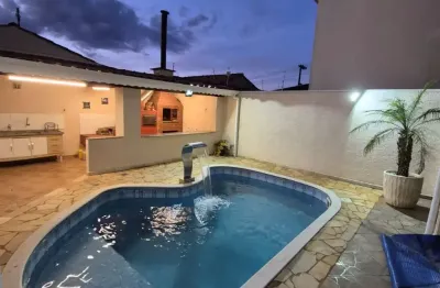 Linda casa à venda na vila mota, com 260 m2 de área construída e lazer completo!