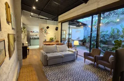 Casa nova e térrea, nas imediações do lago do taboão e centro!