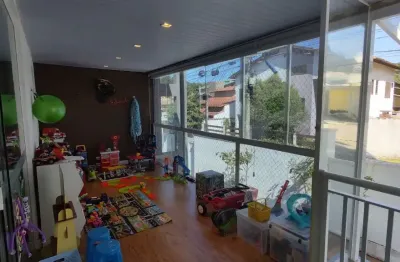 Casa em condomínio fechado com 3 quartos à venda na Estrada Velha de Maricá, 10.000, Rio do Ouro, Niterói