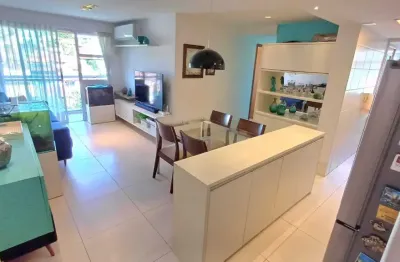 Apartamento 2 quartos com varanda no condomínio viva pendotiba  70m²