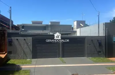 Casa com 3 quartos à venda na Rua Arlindo Lima, 80, Universitário, Campo Grande