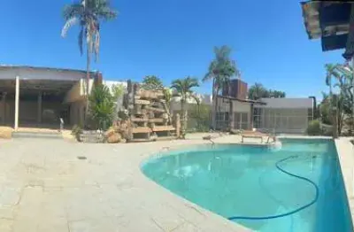Casa com 8 dormitórios para aluguel comercial, 1520 m² por r$ 12.000/mês - santa rosa - cuiabá/mt