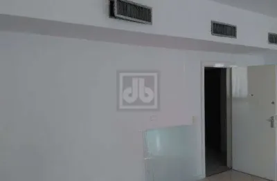 Centro - excelente localização, avenida rio branco, junto à estação do vlt são bento, localização cobiçada, sala dupla,  andar alto,vazia, 49 m2 no iptu, prédio ótima apresentação - jbf71106