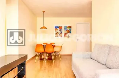 Apartamento com 2 quartos à venda na rua belisário távora, laranjeiras, rio de janeiro, 84 m2 por r$ 1.300.000