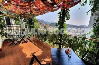 Casa comercial à venda na Rua Aarão Reis, Santa Teresa, Rio de Janeiro