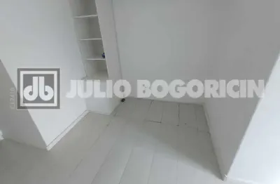 Flamengo - rua marques de abrantes - sala - quarto - cozinha - 35m2