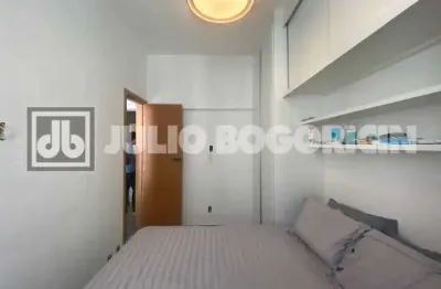 Apartamento com 1 quarto à venda na avenida princesa isabel, copacabana, rio de janeiro, 32 m2 por r$ 580.000