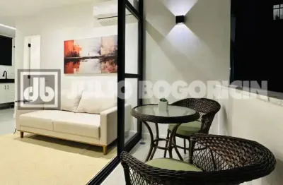 Av nossa senhora de copacabana - 2 quartos (suite) - todo reformado - oportunidade!