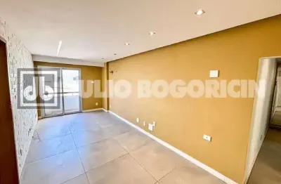 Apartamento com 2 quartos à venda na rua uruguai, tijuca, rio de janeiro, 76 m2 por r$ 650.000