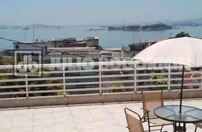 Casa com 3 quartos à venda na rua apaporis, praia da bandeira, rio de janeiro, 227 m2 por r$ 770.000