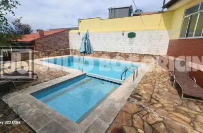 Casa com 6 quartos à venda na rua correia e castro, jardim guanabara, rio de janeiro, 233 m2 por r$ 1.800.000