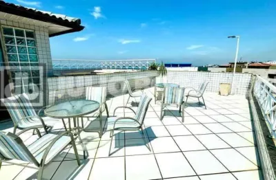 Casa com 4 quartos à venda na rua porto seguro, jardim guanabara, rio de janeiro, 220 m2 por r$ 1.800.000