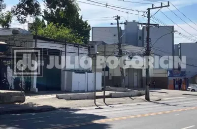 Ponto comercial para alugar na Avenida Monsenhor Félix, Irajá, Rio de Janeiro