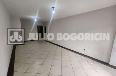 Praia da Guanabara - Apartamento 3 quartos (Suíte) - Varanda - Dep. Completa - Elevador - 2 Vagas  Escritura - JBI37855