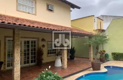 Casa em condomínio fechado com 4 quartos à venda na rua maria josé lacerda, freguesia (jacarepaguá), rio de janeiro, 411 m2 por r$ 1.168.400