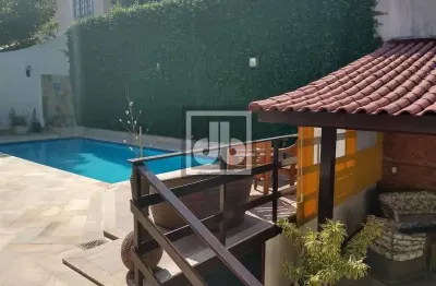 Casa em condomínio fechado com 4 quartos para alugar na estrada pau-ferro, pechincha, rio de janeiro, 400 m2 por r$ 12.500
