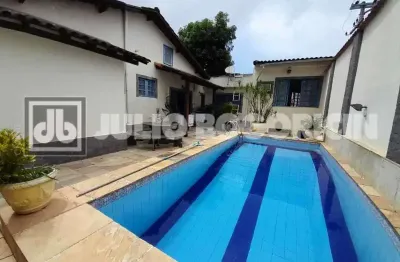 Casa em condomínio fechado com 4 quartos à venda na rua maria magalhães pinto, pechincha, rio de janeiro, 285 m2 por r$ 580.000