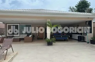 Casa em condomínio fechado com 4 quartos à venda na rua padre agostinho mendicute, taquara, rio de janeiro, 330 m2 por r$ 1.850.000