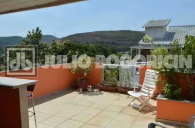 Casa em condomínio fechado com 4 quartos à venda na rua maenca, pechincha, rio de janeiro, 164 m2 por r$ 650.000