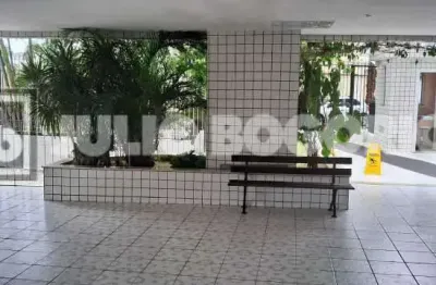 Apartamento com 3 quartos para alugar na Rua Pouso Alto, Tanque, Rio de Janeiro