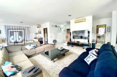 Casa em condomínio fechado com 4 quartos à venda na estrada dos bandeirantes, vargem grande, rio de janeiro, 280 m2 por r$ 1.900.000
