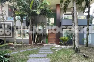 Casa em condomínio fechado com 7 quartos à venda na rua canto dos pássaros, barra da tijuca, rio de janeiro, 671 m2 por r$ 8.000.000