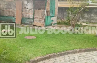 Terreno vargem pequena 360m2 em condominio  fechado documentação individual