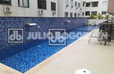 Recreio dos Bandeirantes varanda sala 2 ambientes 2 quartos 1 suíte  2 vagas prédio total infra estrutura