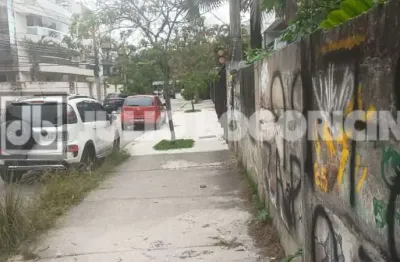 Terreno à venda na rua haroldo cavalcanti, recreio dos bandeirantes, rio de janeiro por r$ 1.750.000