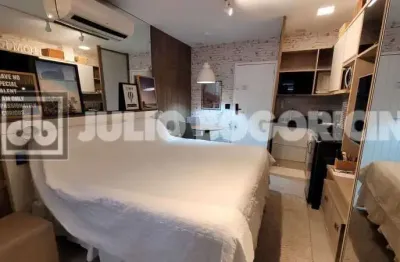 Loft com 1 quarto para alugar na Rua Aristides Espinola, Leblon, Rio de Janeiro