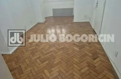 Apartamento com 1 quarto à venda na rua canning, ipanema, rio de janeiro, 69 m2 por r$ 1.050.000