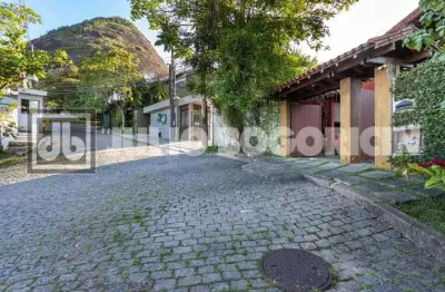 Casa em condomínio fechado com 4 quartos à venda na rua stefan zweig, laranjeiras, rio de janeiro, 392 m2 por r$ 5.200.000