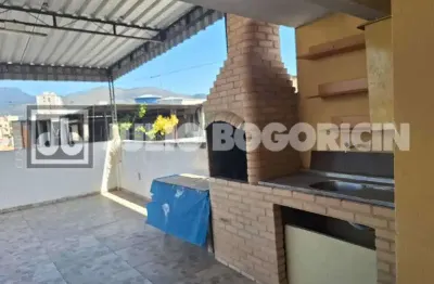 Casa com 2 quartos à venda na avenida dom hélder câmara, piedade, rio de janeiro, 28 m2 por r$ 265.000