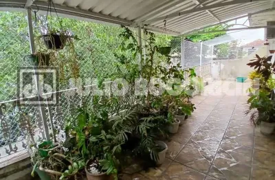 Casa com 4 quartos à venda na rua gustavo gama, méier, rio de janeiro, 194 m2 por r$ 820.000