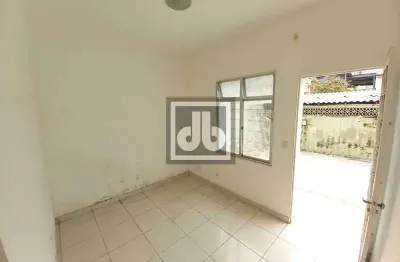 Casa em condomínio fechado com 2 quartos à venda na rua ana leonidia, engenho de dentro, rio de janeiro, 67 m2 por r$ 220.000