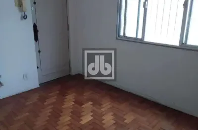 Apartamento venda cachambi , sala 1 quarto, desocupado,terreo com vaga