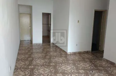 Méier - vendo - rua dias da cruz - apartamento - sala - 2 quartos frente - coração do bairro - sol matinal - jbm213832